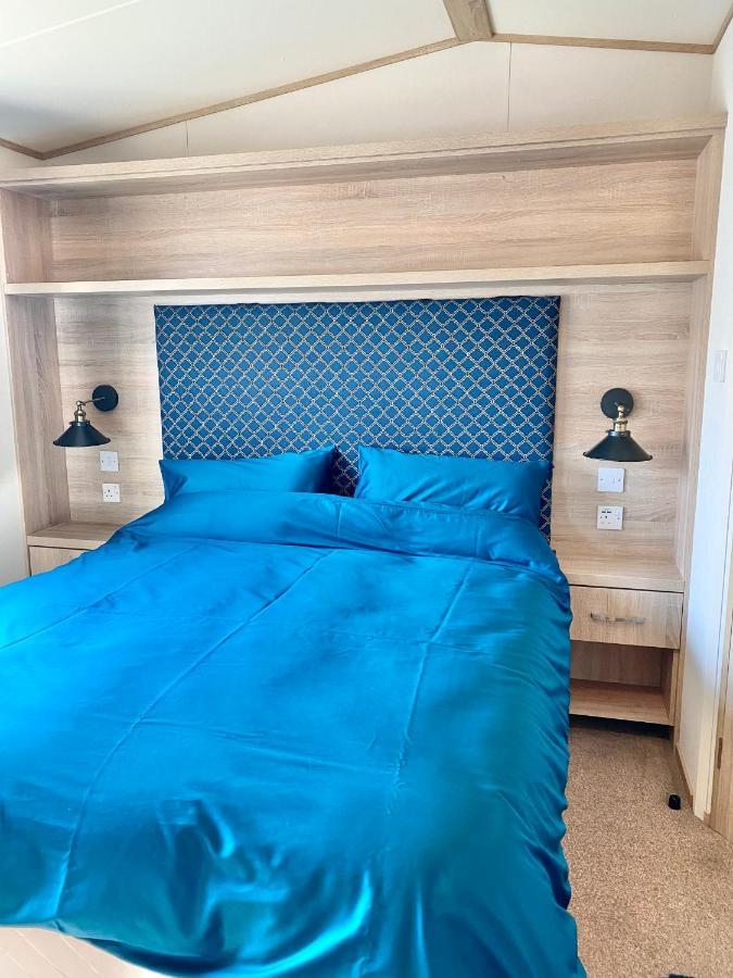 Beachfront Lodge, Lossiemouth Bay Extérieur photo