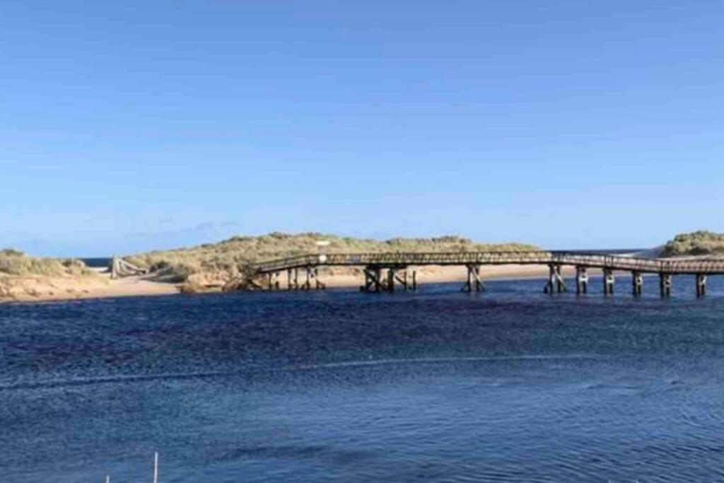Beachfront Lodge, Lossiemouth Bay Extérieur photo
